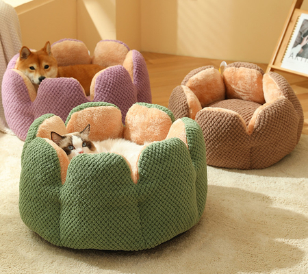 Cute and Comfortable sunflower cat bed Thickened Non-Slip Soft Pet Bed Suitable for Small